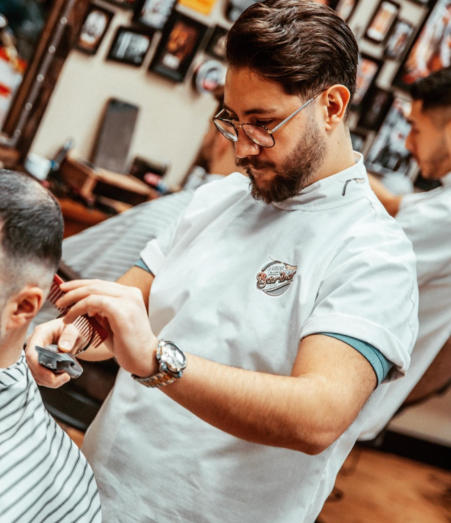 Barber Lounge